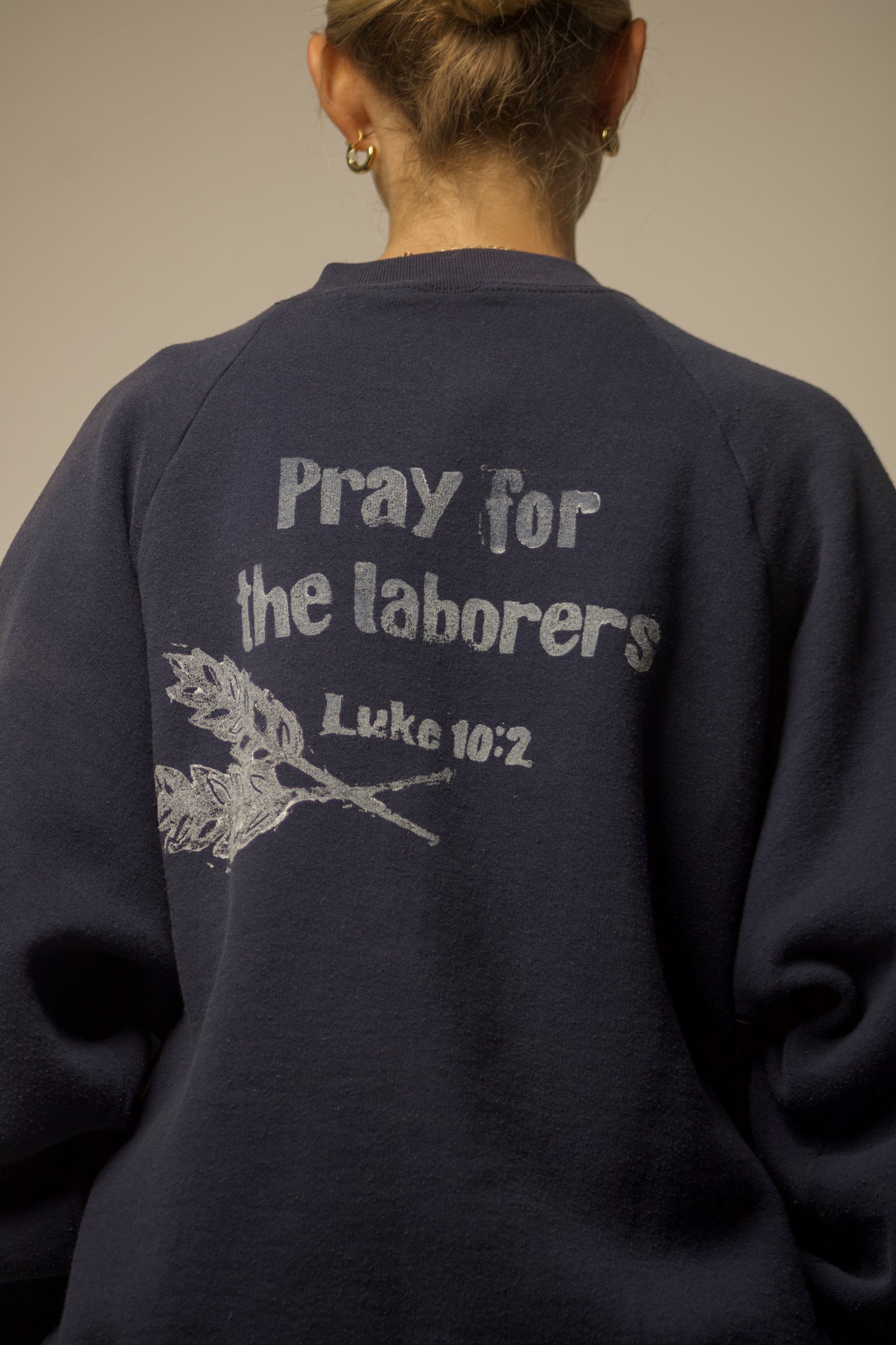 10/40 Window Crew - Navy Raglan