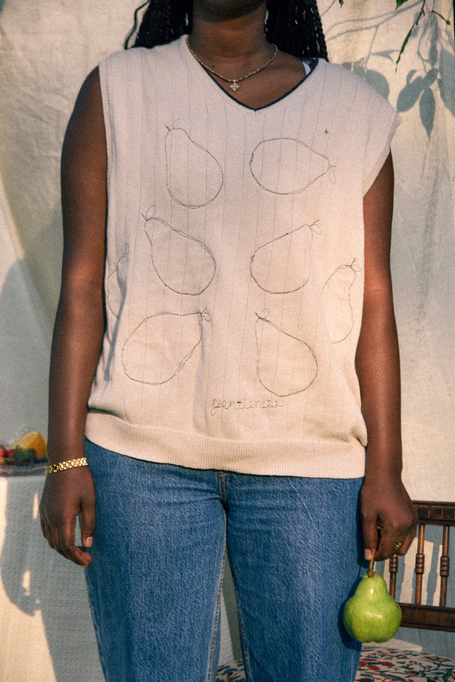 GENTLENESS Sweater Vest - Oat