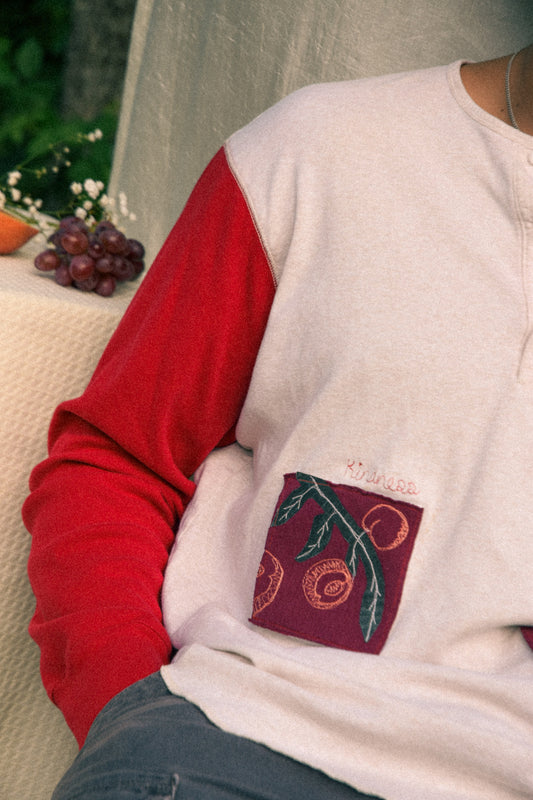 KINDNESS Raglan - Cream and Red